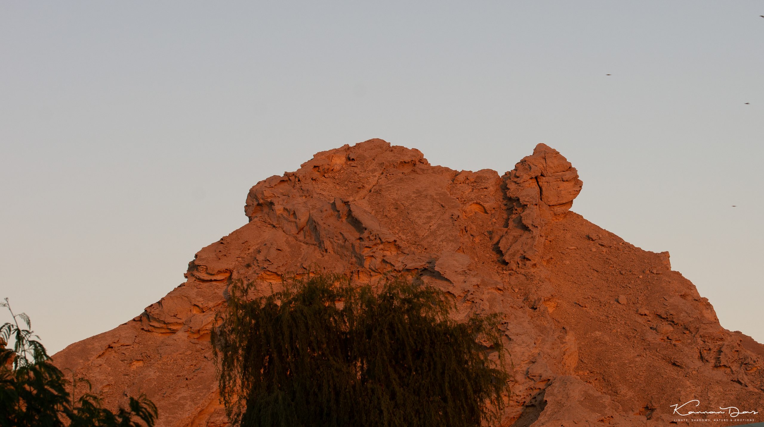 മലകൾ കൊത്തിവെച്ച രൂപം