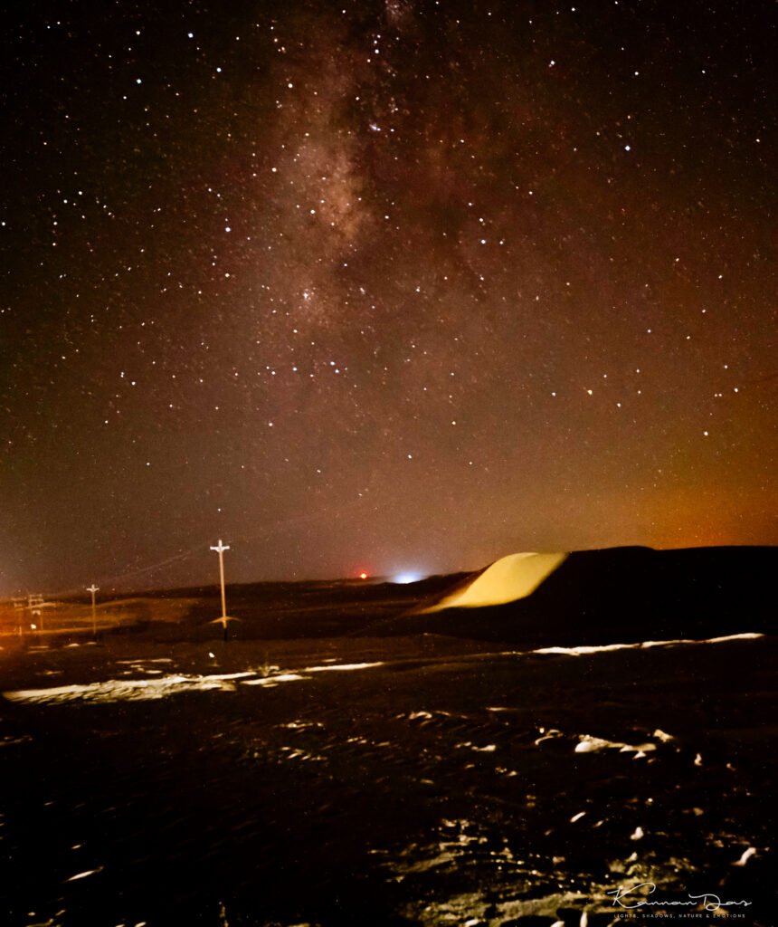 Chasing the Milky Way at Al Quaa